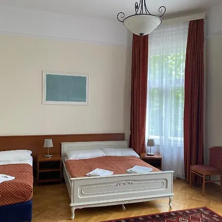 Отель Fonix Балатонфёльдвар