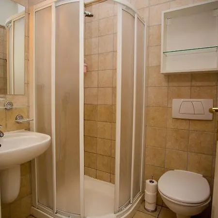 Fonix Hotel 4*