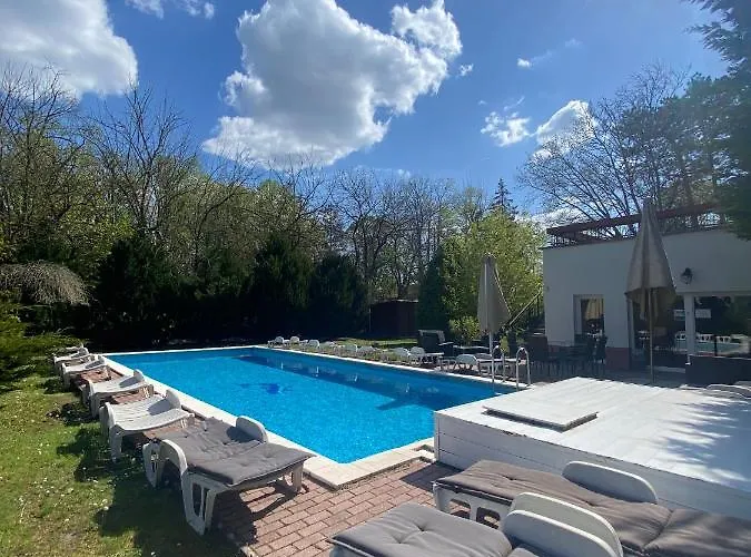 Fonix Балатонфёльдвар