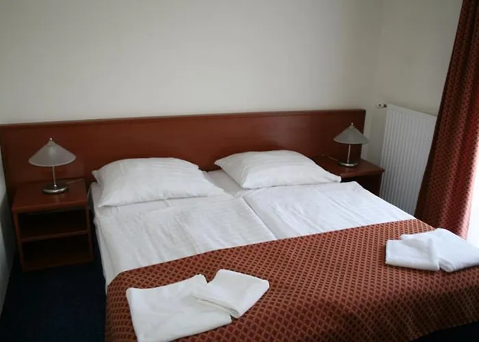 酒店 弗尼克斯酒店 4*